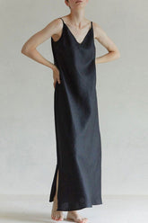 Vestido largo de lino con tirantes finos y cuello en V - Negro